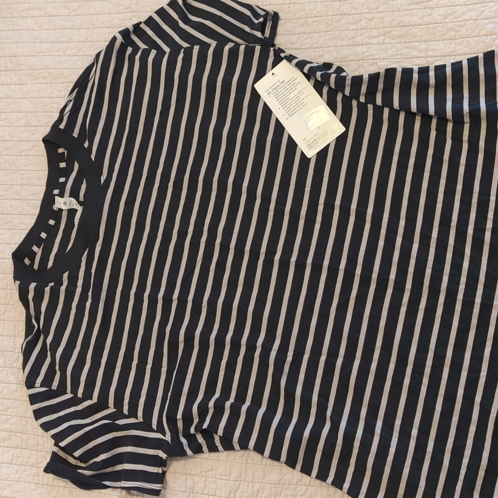 NWT Lululemon All Yours Tee